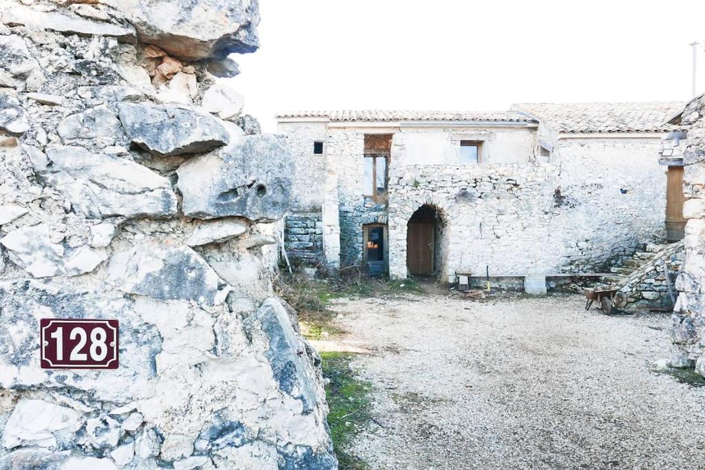 Villa Jas Provencal Pour 6 Personnes A 2Mn De La Grange De Javon à Monieux Extérieur photo
